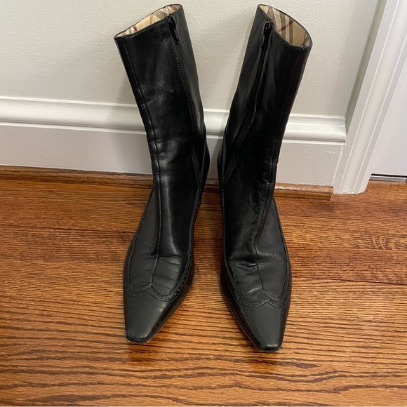 Burberry Vintage Black Bootie Pointed Toe Pup Heel Size EU 40 US 8 - Picture 3 of 13